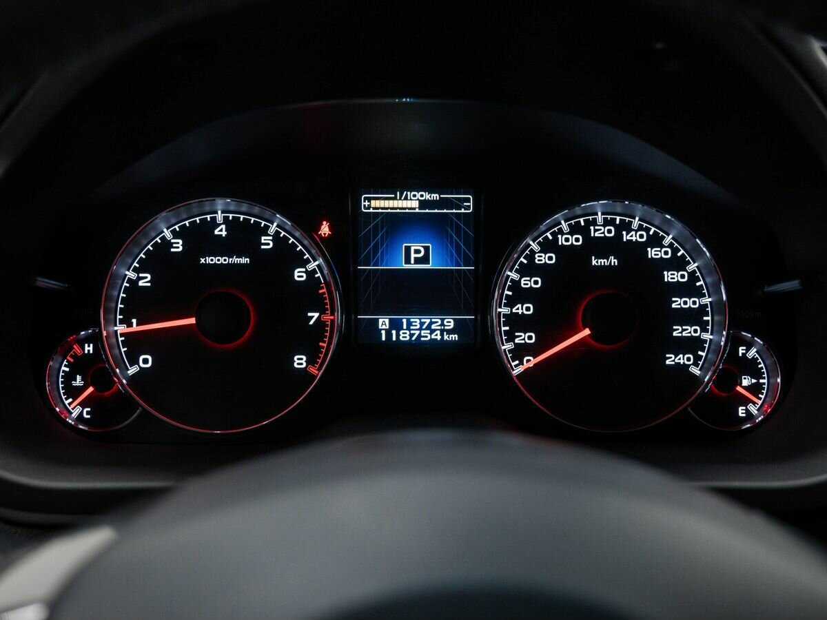 Купить Subaru Outback с пробегом. Фото: #22