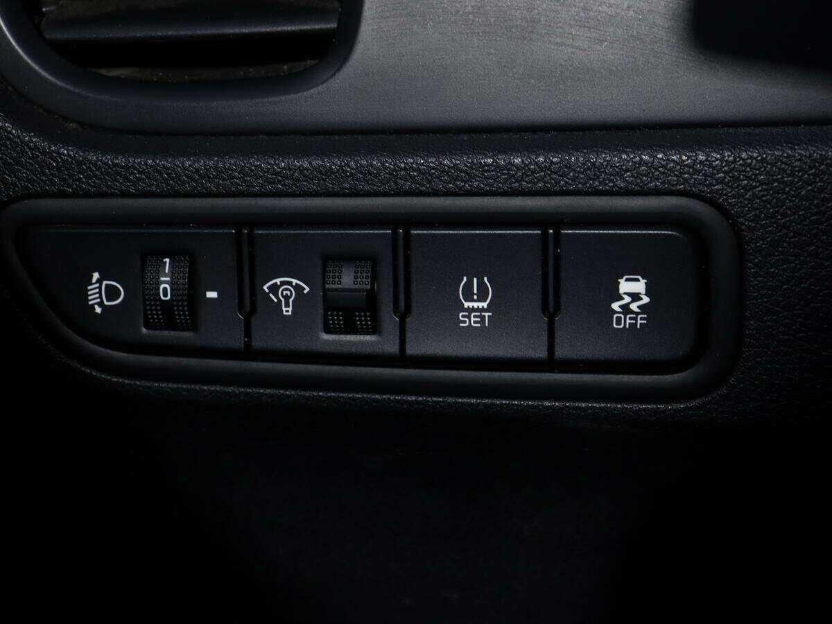 Купить Kia Rio с пробегом. Фото: #14