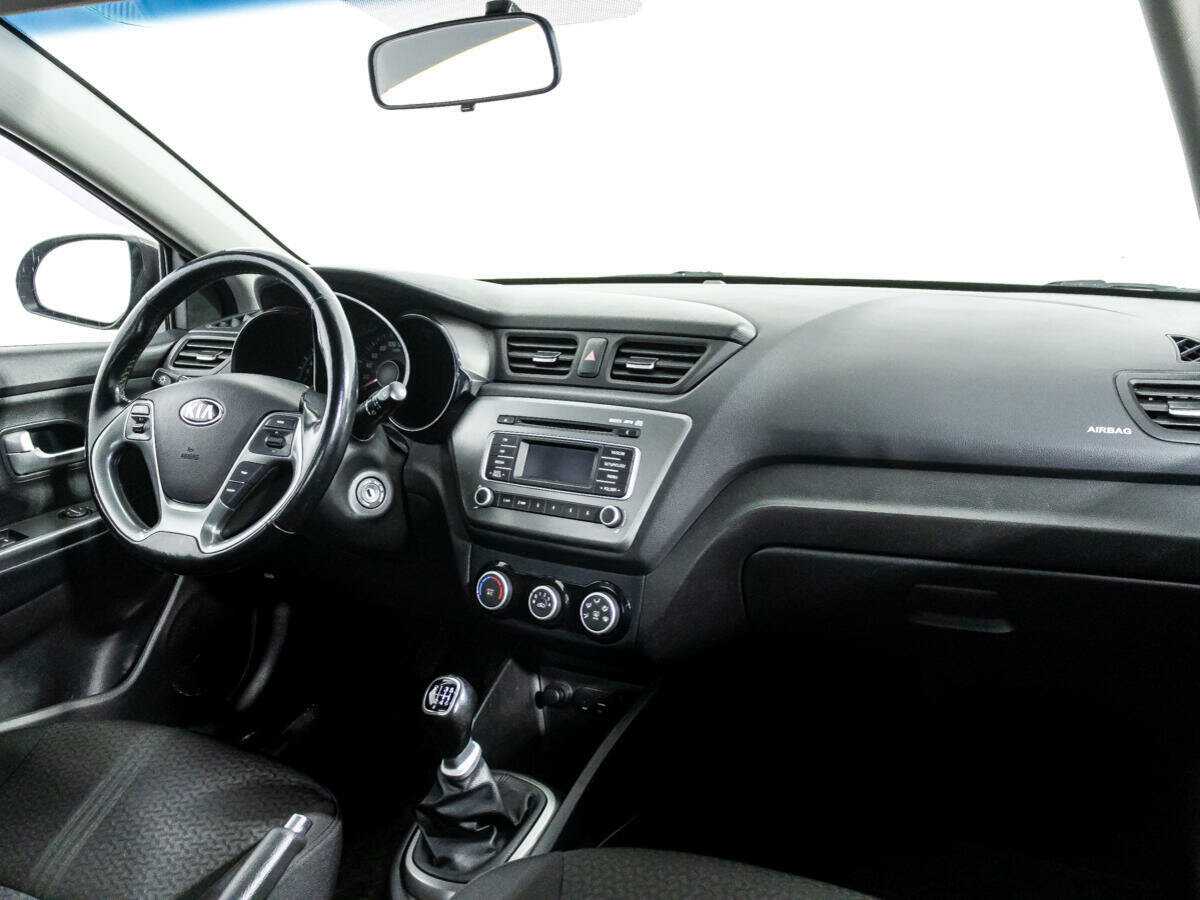 Купить Kia Rio с пробегом. Фото: #8