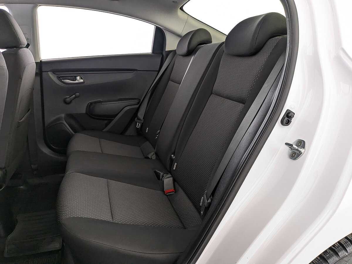 Купить Kia Rio с пробегом. Фото: #14
