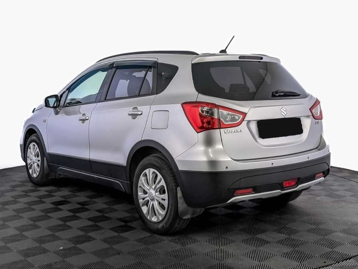 Купить Suzuki SX4 с пробегом. Фото: #6