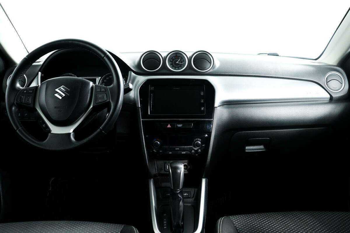 Купить Suzuki Vitara с пробегом. Фото: #10