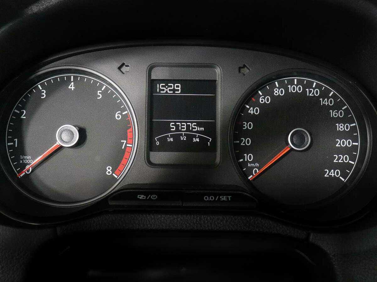 Купить Volkswagen Polo с пробегом. Фото: #7