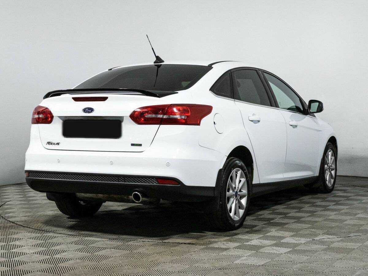 Купить Ford Focus с пробегом. Фото: #4