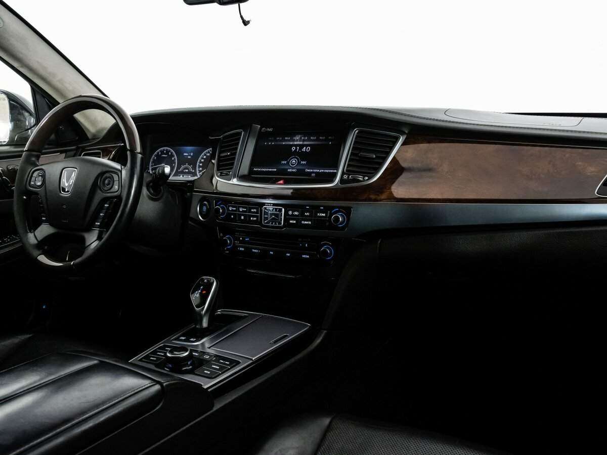 Купить Hyundai Equus с пробегом. Фото: #7