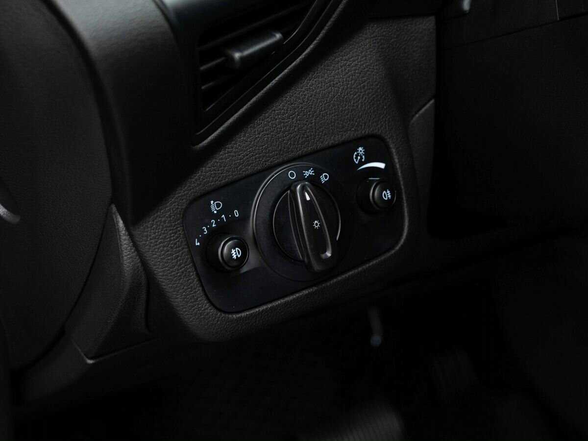 Купить Ford Kuga с пробегом. Фото: #25