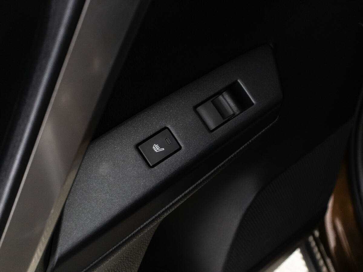 Купить Toyota RAV4 с пробегом. Фото: #21