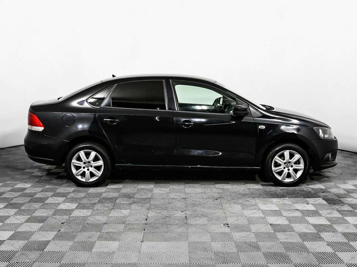 Купить Volkswagen Polo с пробегом. Фото: #3