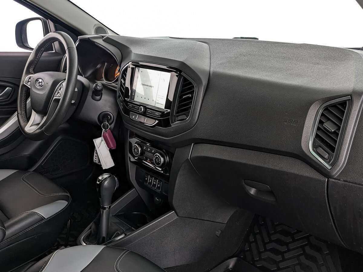 Купить Lada (ВАЗ) XRAY с пробегом. Фото: #8