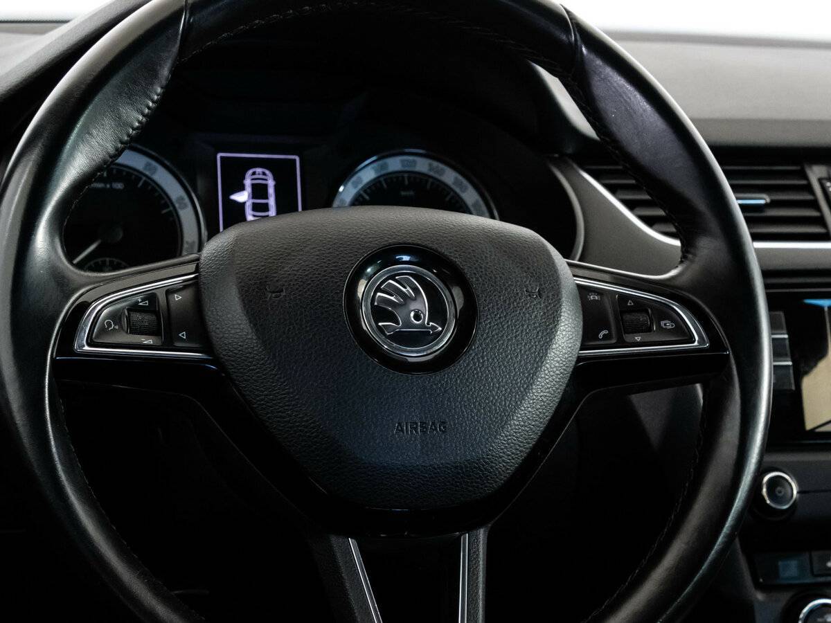 Купить Skoda Octavia с пробегом. Фото: #9