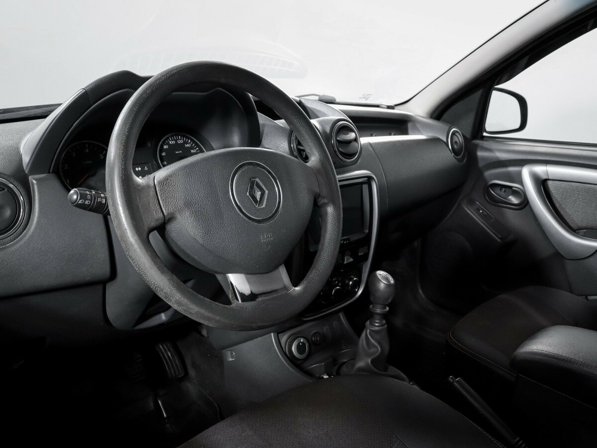 Купить Renault Duster с пробегом. Фото: #10