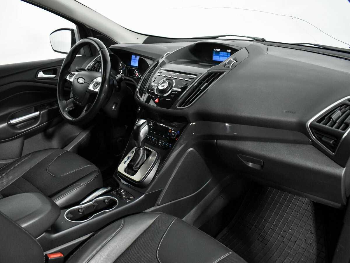 Купить Ford Kuga с пробегом. Фото: #14