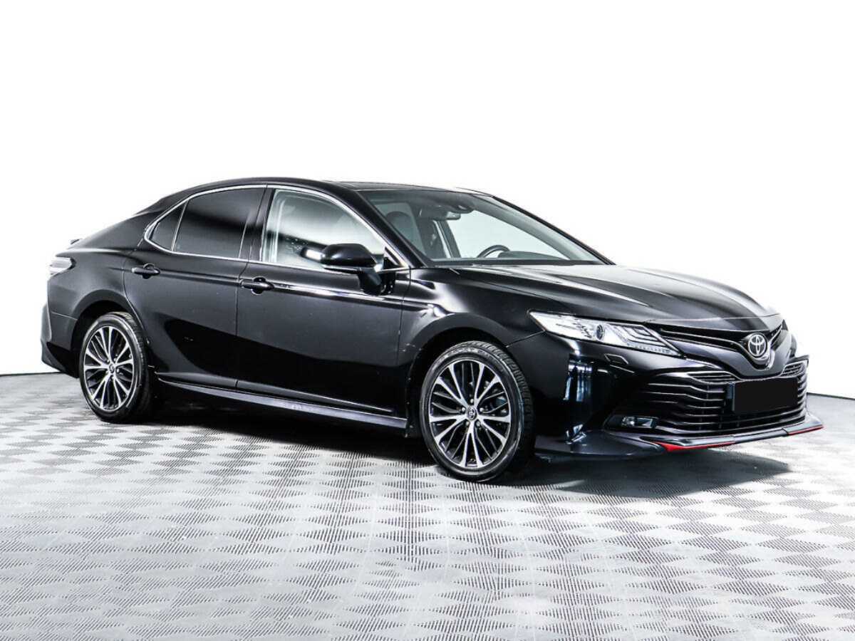 Купить Toyota Camry с пробегом. Фото: #2