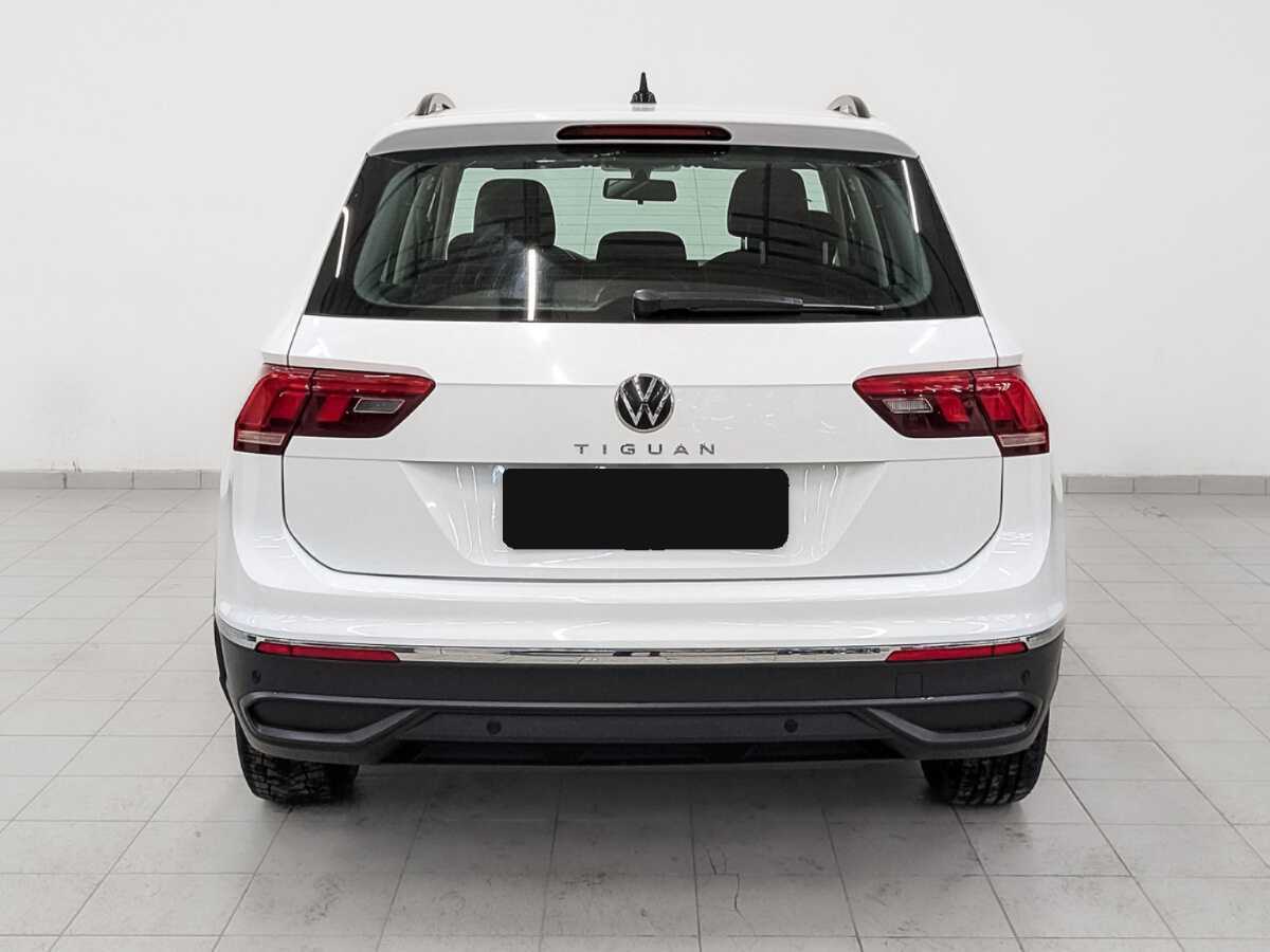 Купить Volkswagen Tiguan с пробегом. Фото: #5