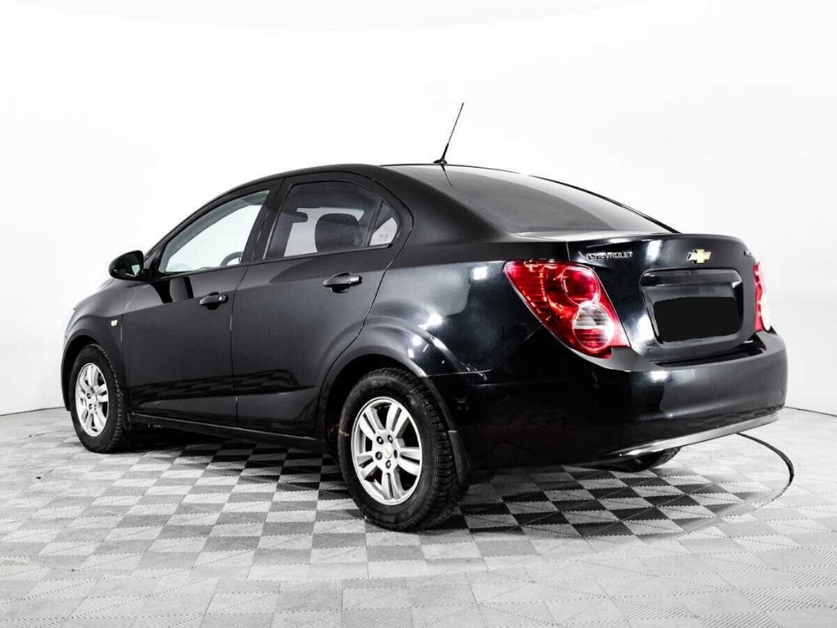 Купить Chevrolet Aveo с пробегом. Фото: #6
