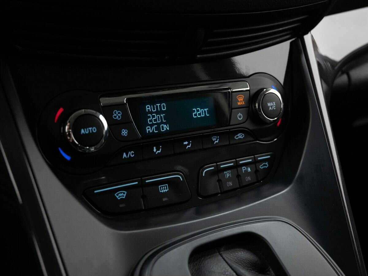 Купить Ford Kuga с пробегом. Фото: #22