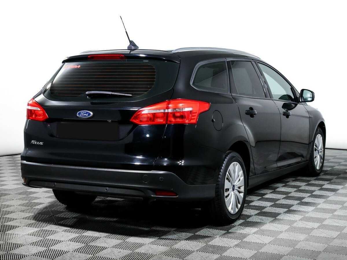 Купить Ford Focus с пробегом. Фото: #4