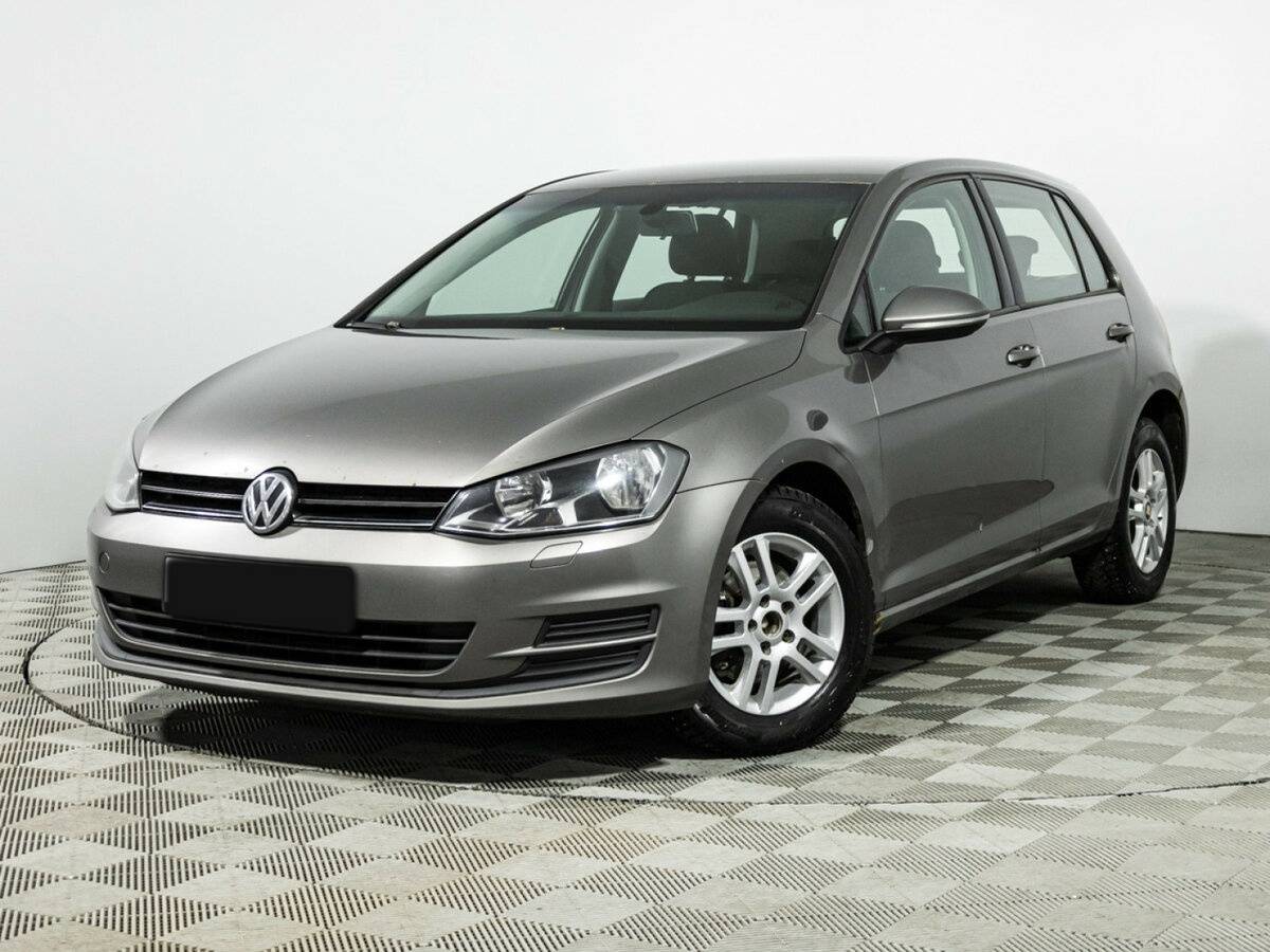 Купить Volkswagen Golf с пробегом. Фото: #0