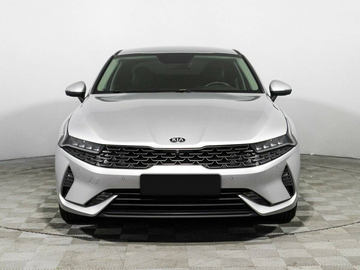 Купить Kia K5 с пробегом. Фото: #1