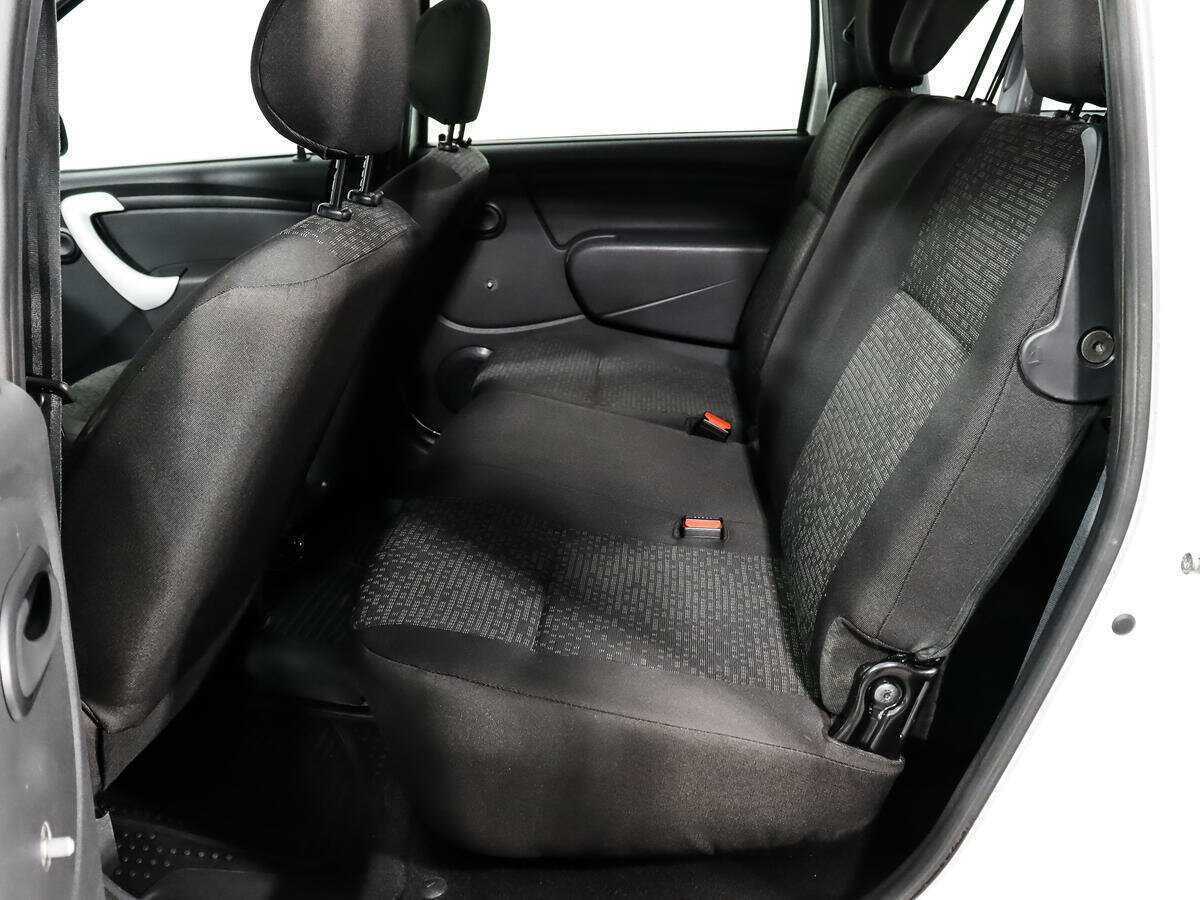 Купить Lada (ВАЗ) Largus с пробегом. Фото: #8