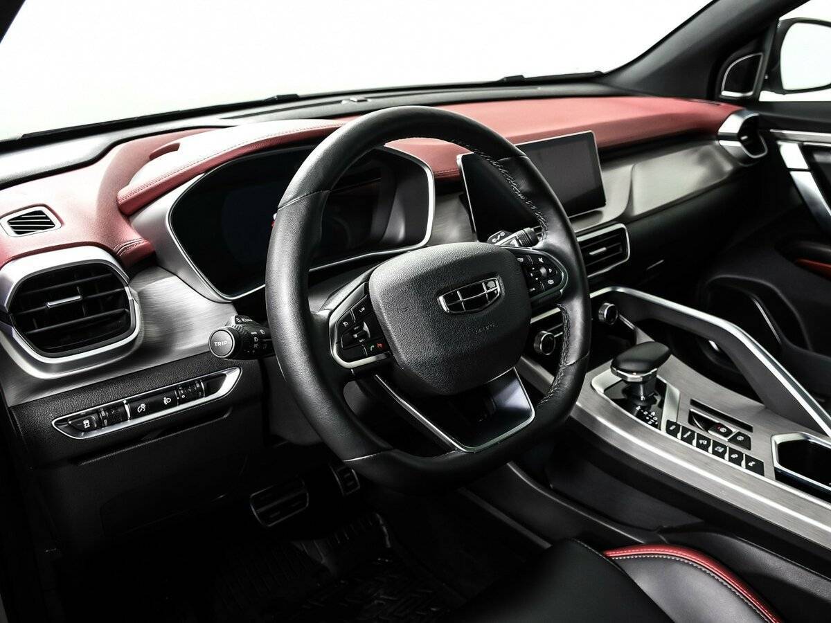 Купить Geely Coolray с пробегом. Фото: #12