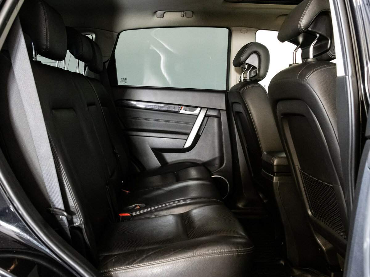 Купить Chevrolet Captiva с пробегом. Фото: #17