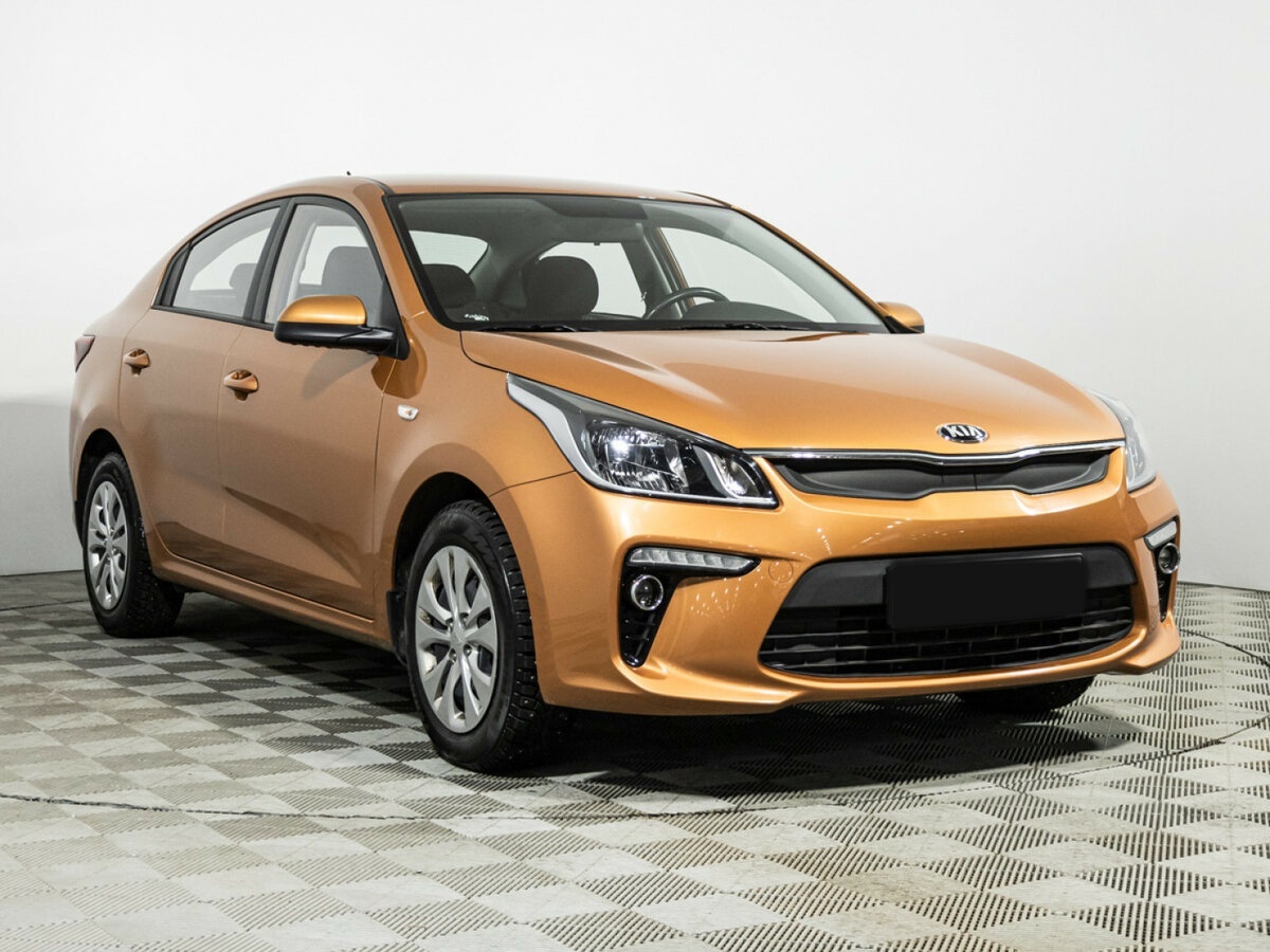 Купить Kia Rio с пробегом. Фото: #2