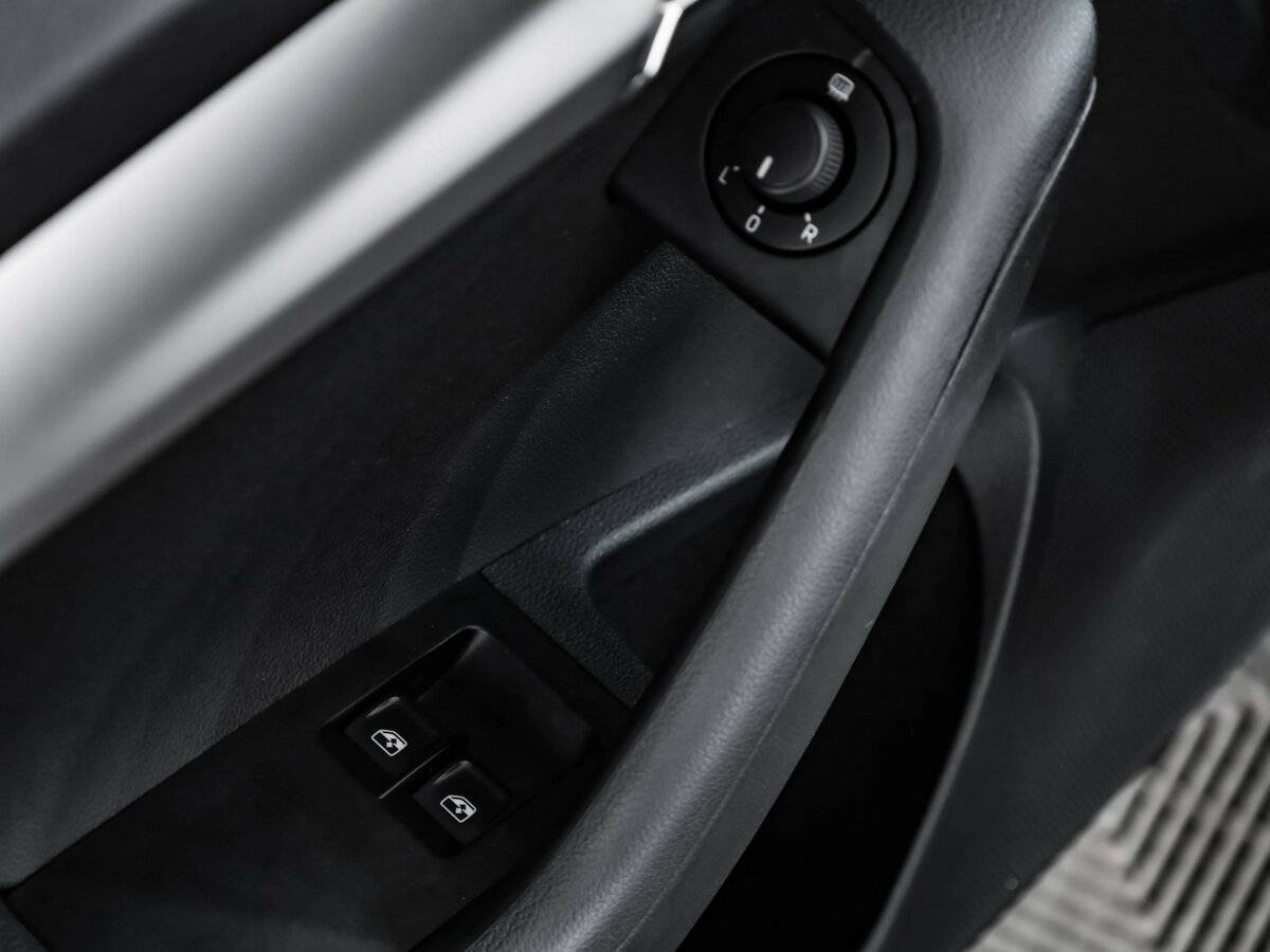 Купить Skoda Octavia с пробегом. Фото: #14