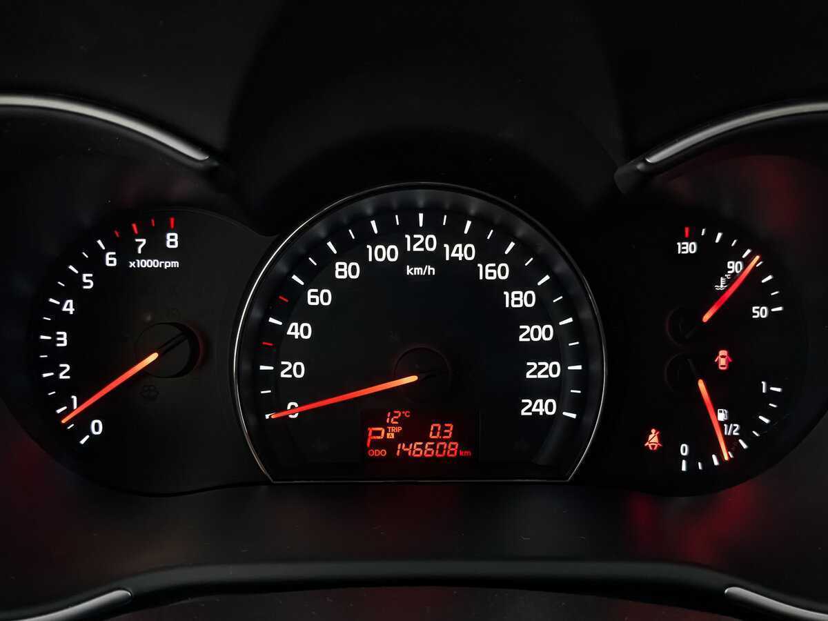 Купить Kia Sorento с пробегом. Фото: #15