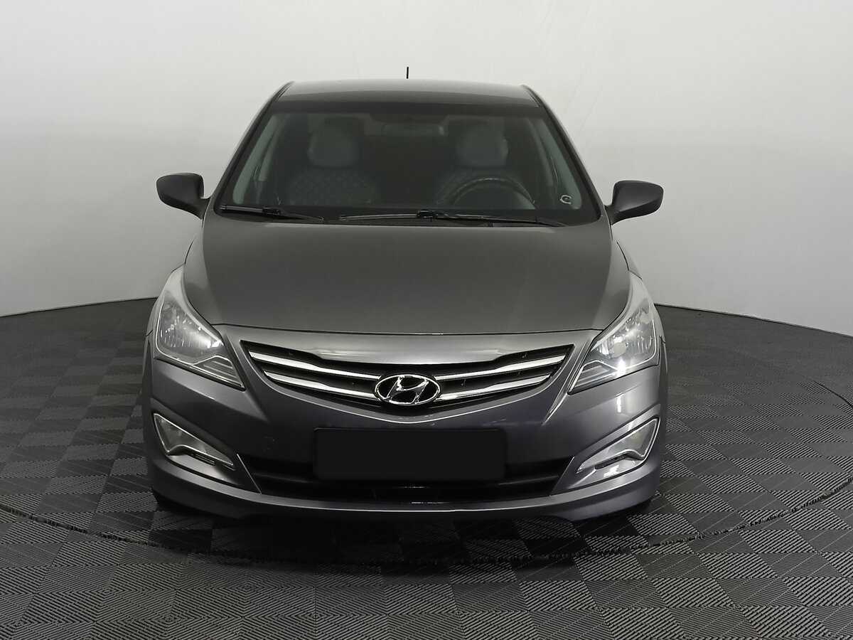 Купить Hyundai Solaris с пробегом. Фото: #1