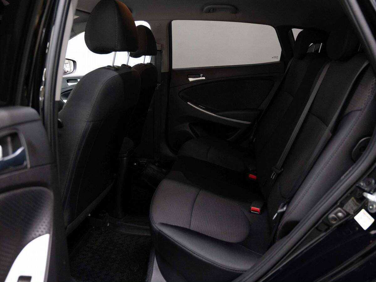 Купить Hyundai Solaris с пробегом. Фото: #8