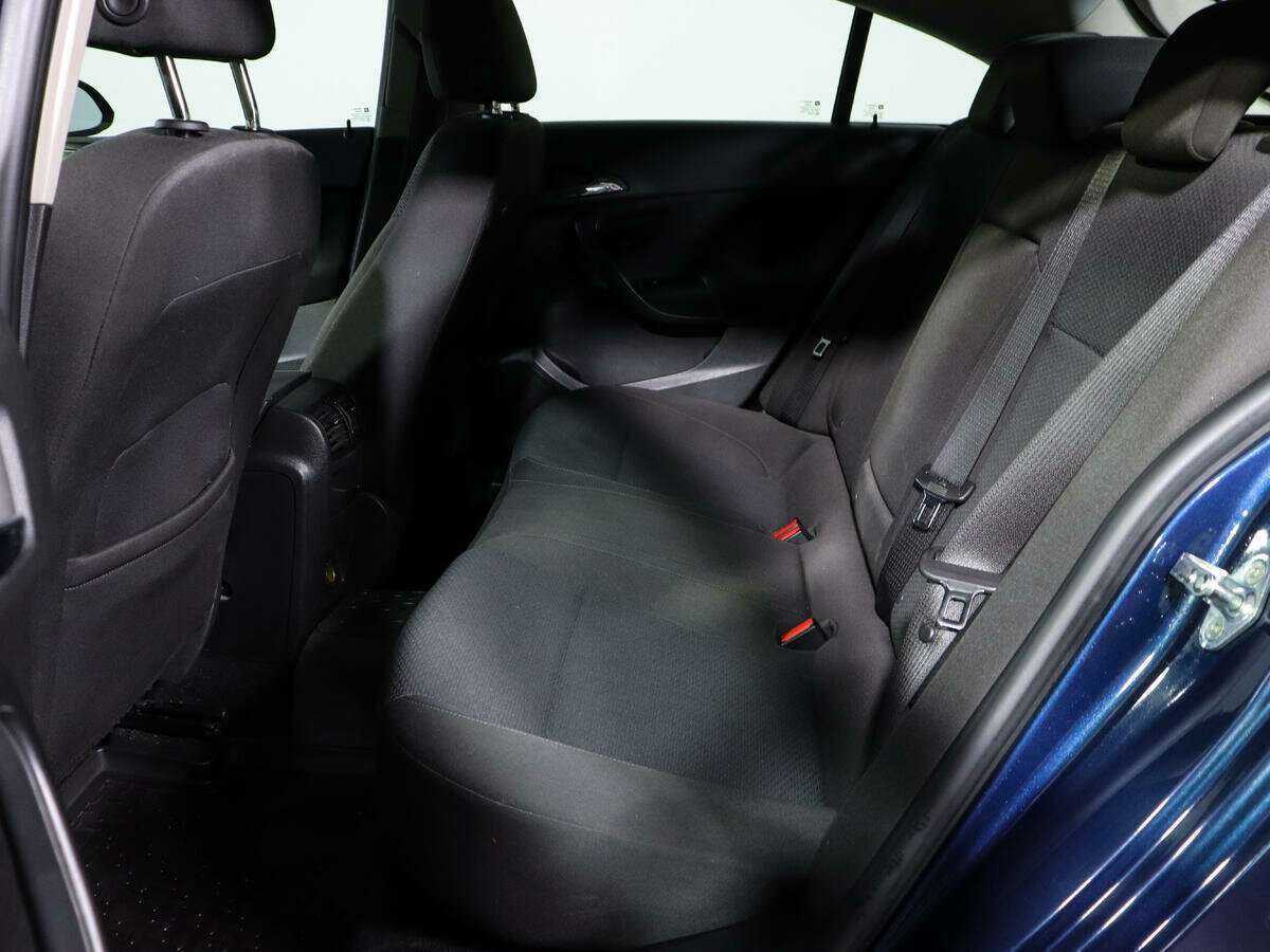 Купить Opel Insignia с пробегом. Фото: #7