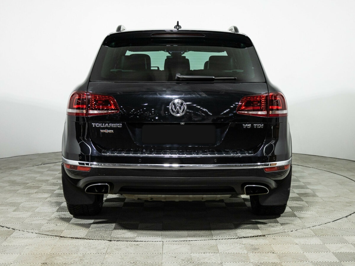 Купить Volkswagen Touareg с пробегом. Фото: #4