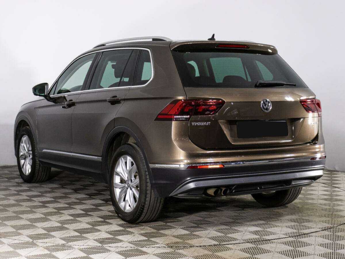 Купить Volkswagen Tiguan с пробегом. Фото: #6