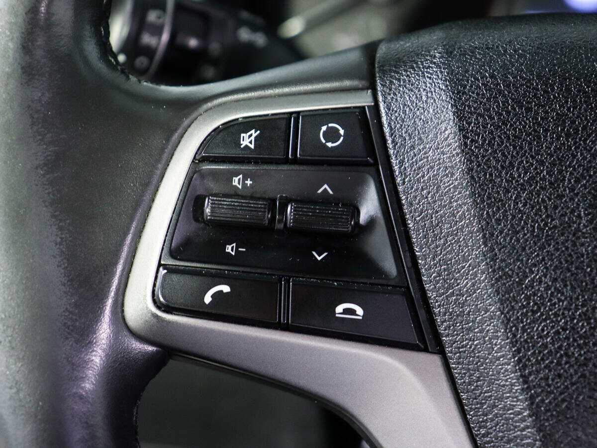 Купить Hyundai Solaris с пробегом. Фото: #13