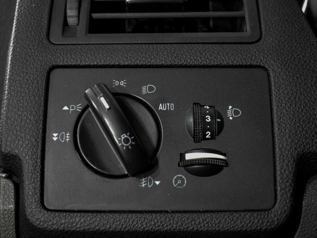 Купить Ford Kuga с пробегом. Фото: #7