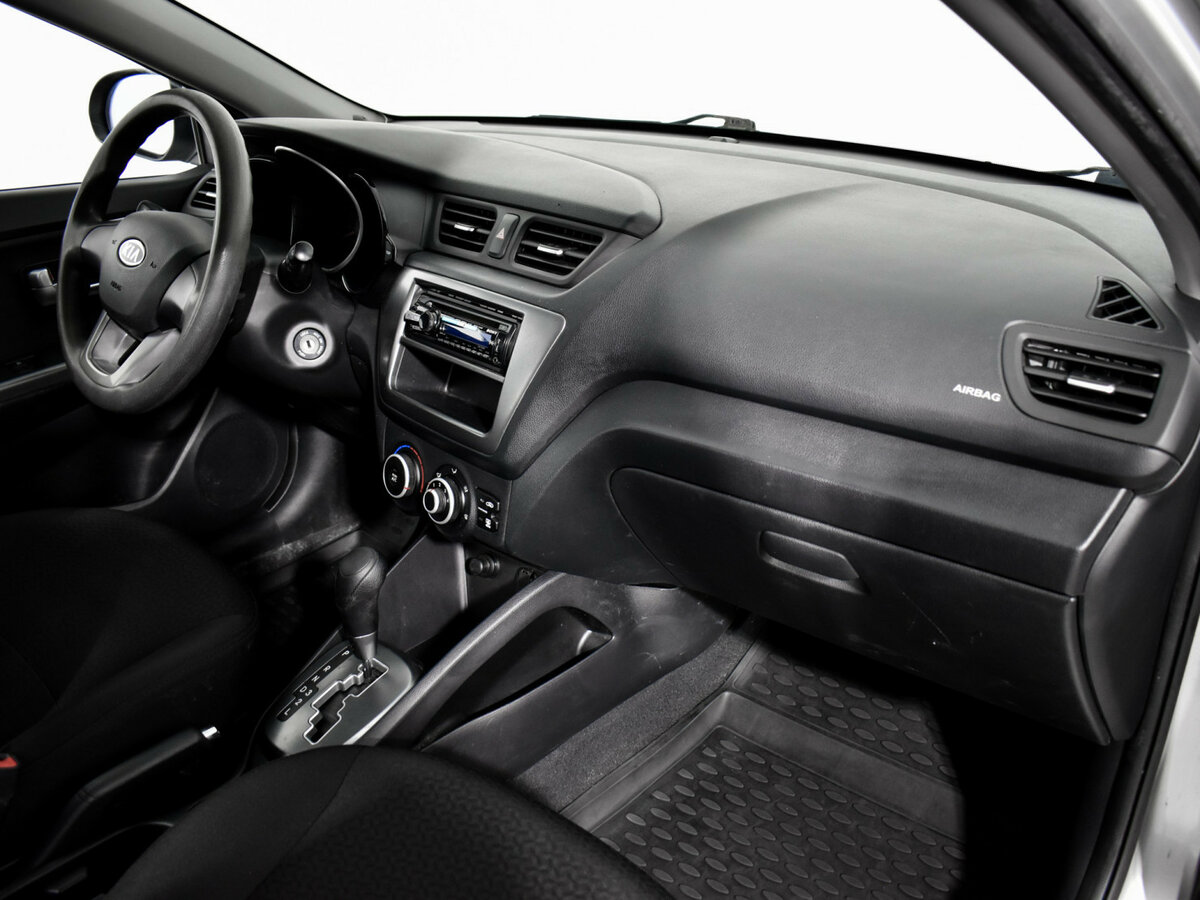 Купить Kia Rio с пробегом. Фото: #11