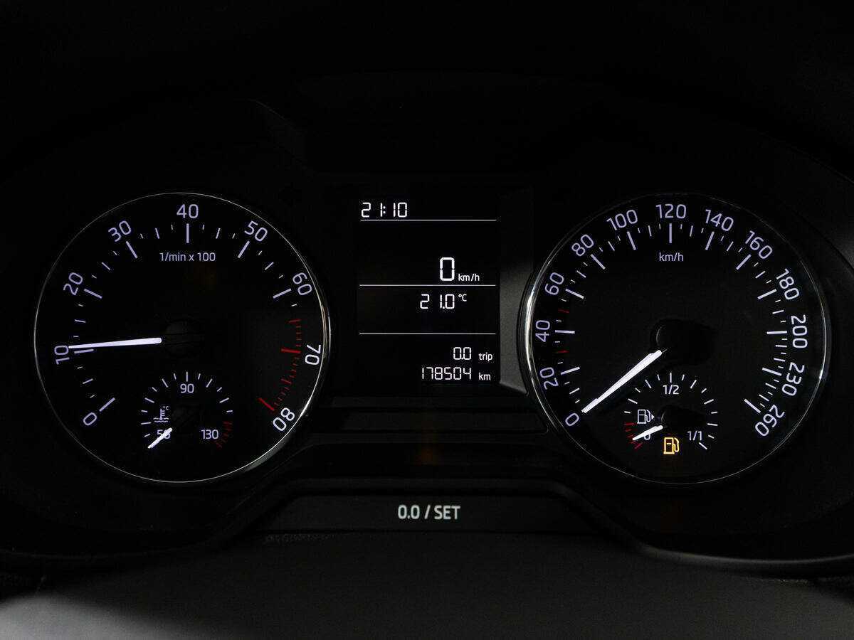 Купить Skoda Octavia с пробегом. Фото: #11