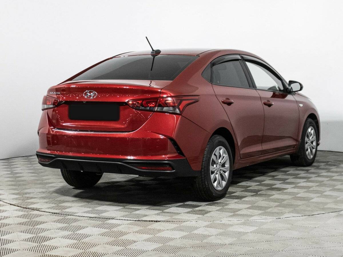 Купить Hyundai Solaris с пробегом. Фото: #4