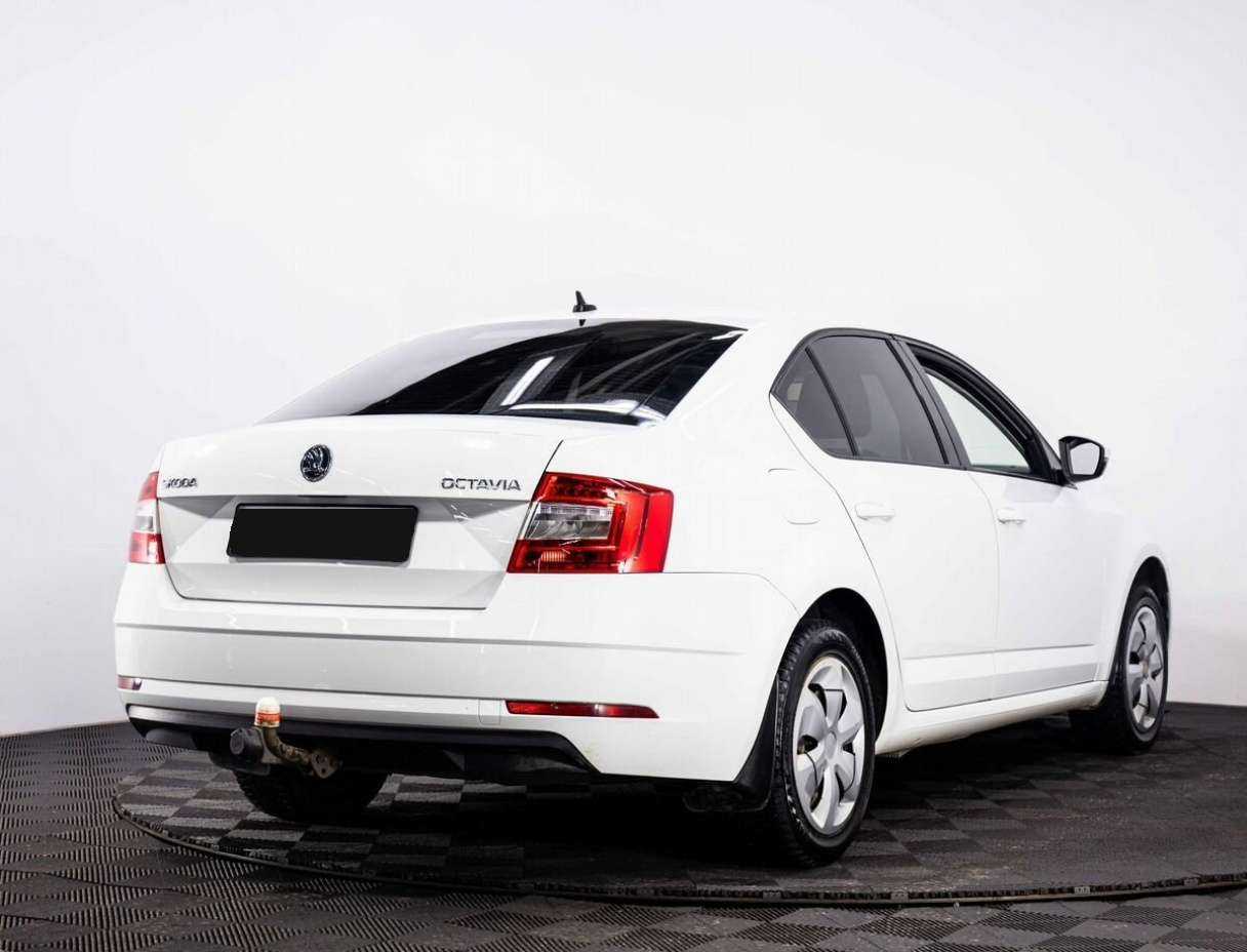 Купить Skoda Octavia с пробегом. Фото: #5