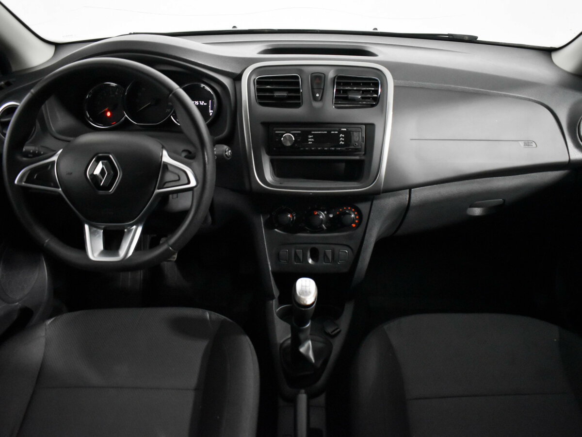 Купить Renault Sandero с пробегом. Фото: #12