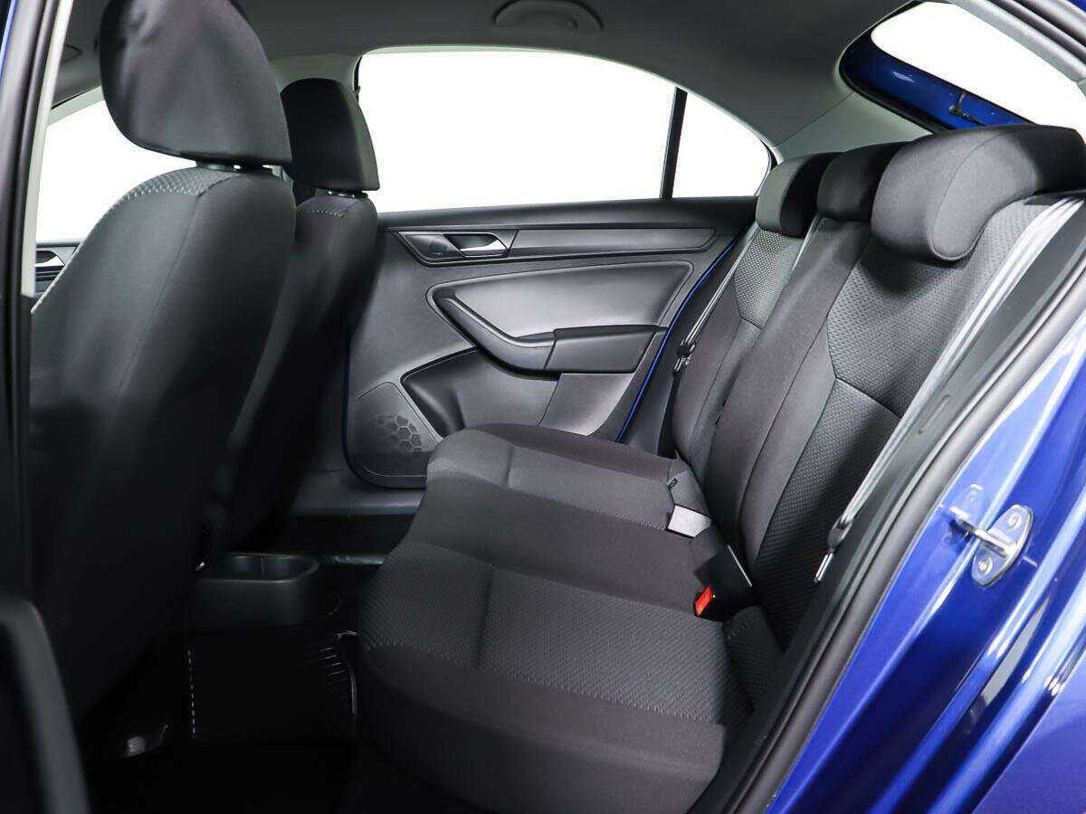 Купить Volkswagen Polo с пробегом. Фото: #9