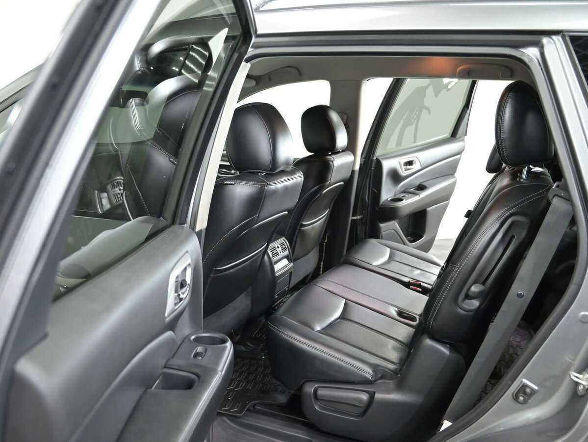 Купить Nissan Pathfinder с пробегом. Фото: #5