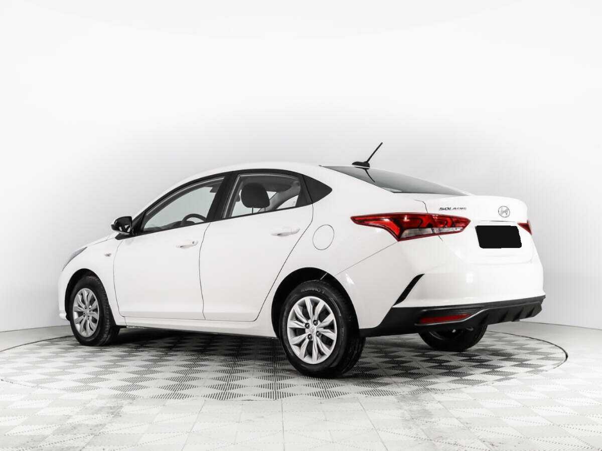 Купить Hyundai Solaris с пробегом. Фото: #6