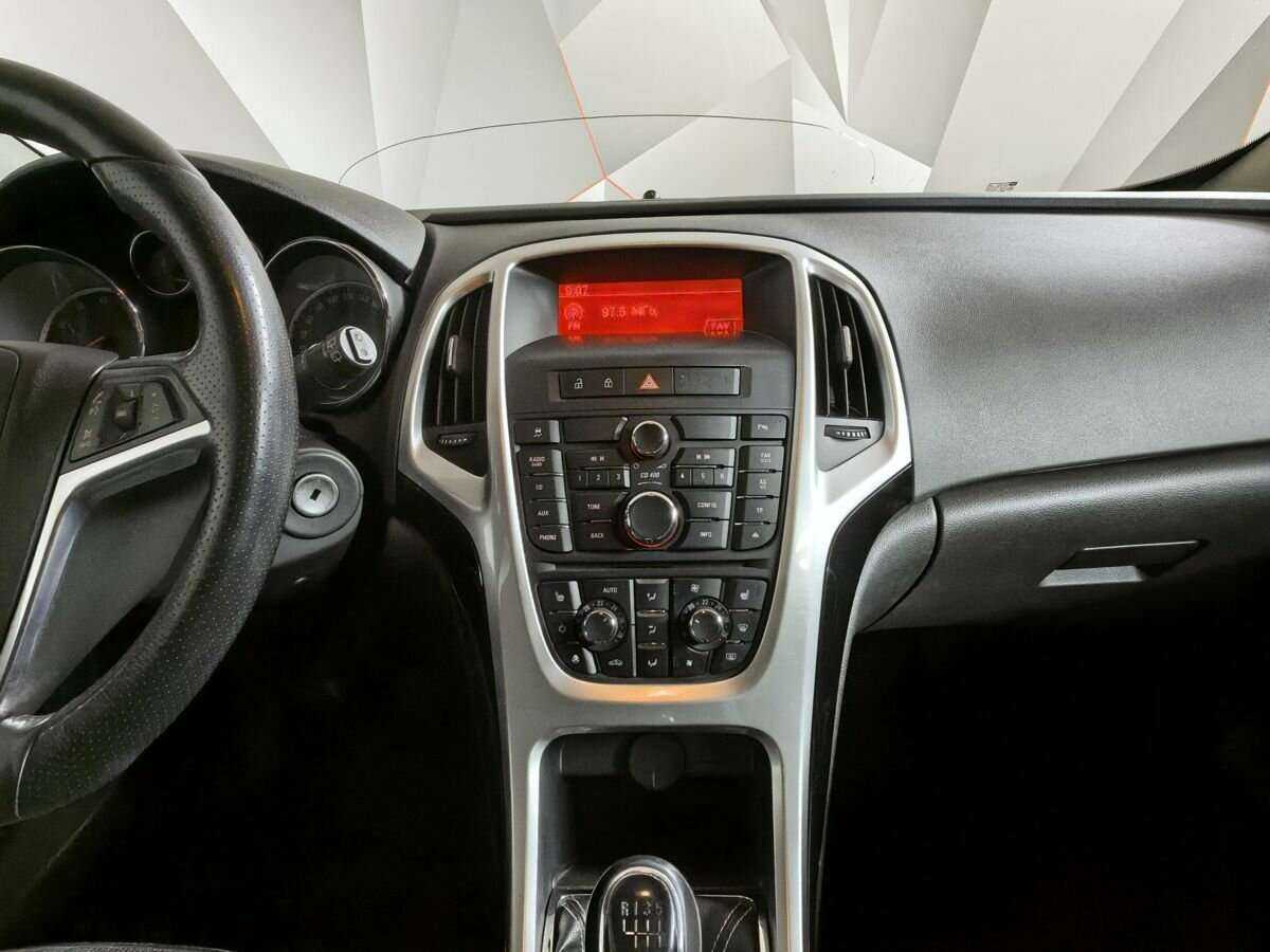 Купить Opel Astra с пробегом. Фото: #10