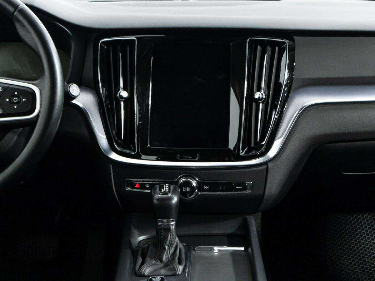 Купить Volvo V60 с пробегом. Фото: #13