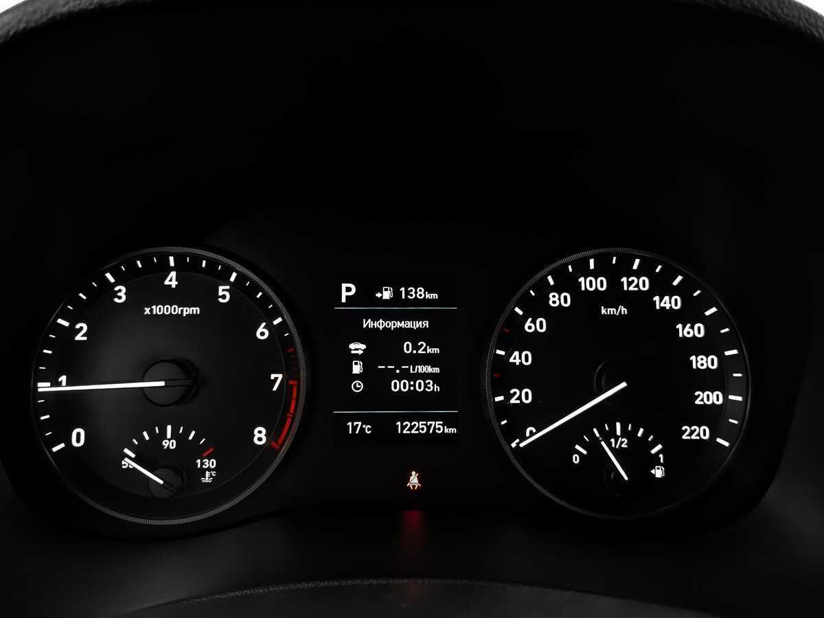 Купить Hyundai Solaris с пробегом. Фото: #11