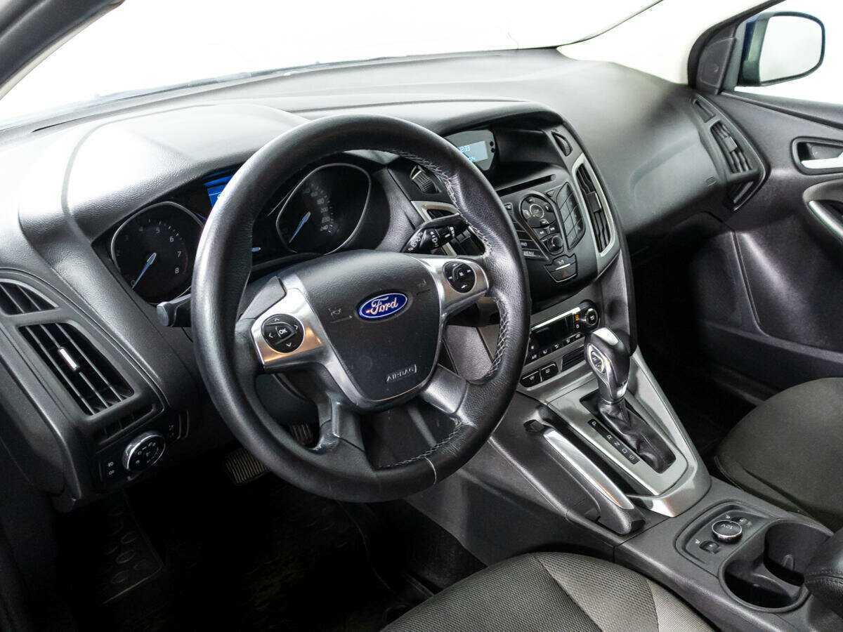 Купить Ford Focus с пробегом. Фото: #10