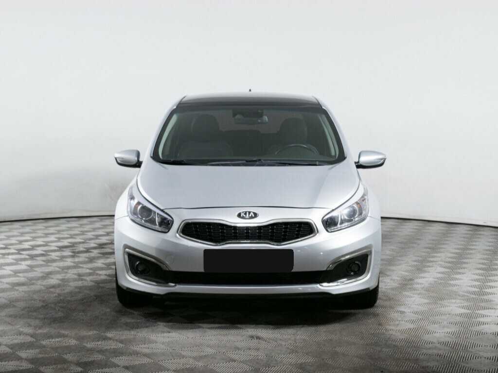 Купить Kia Ceed с пробегом. Фото: #1