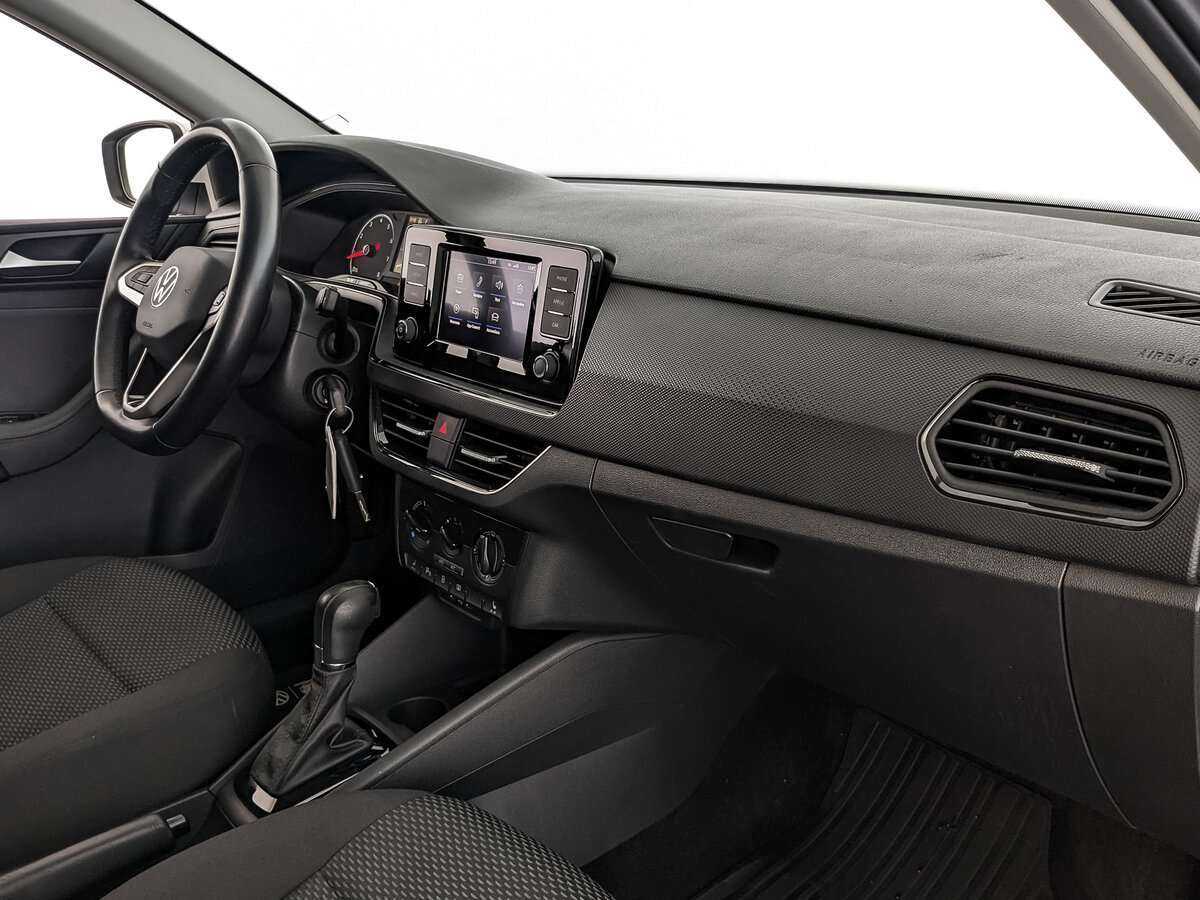 Купить Volkswagen Polo с пробегом. Фото: #5